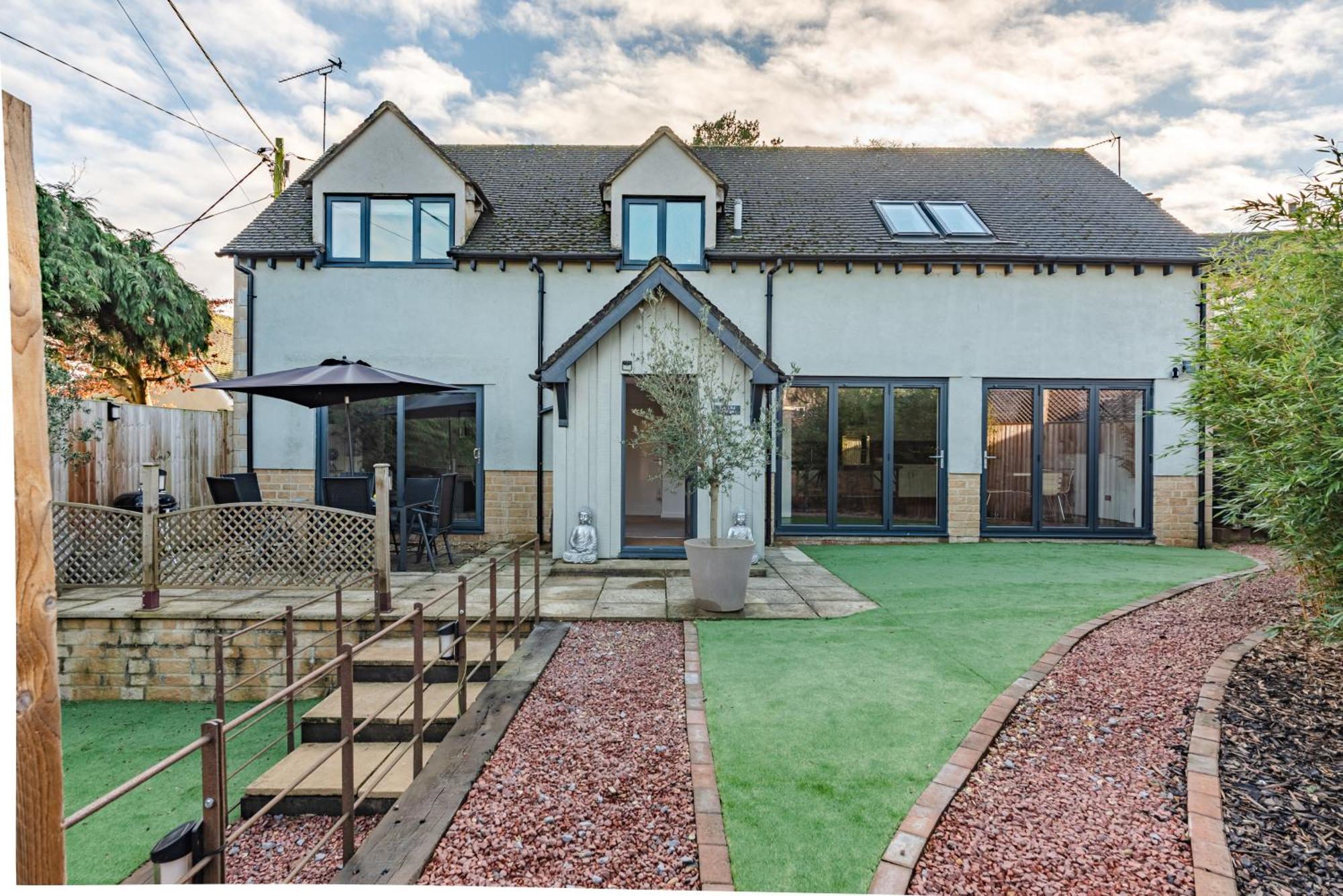 Cotswold Holiday Let With Hot Tub - The Old Garage Chipping Norton Exterior photo